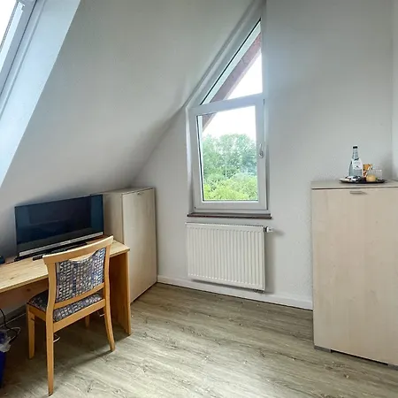 Отель Waldheim *